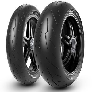 Pirelli Diablo Rosso IV